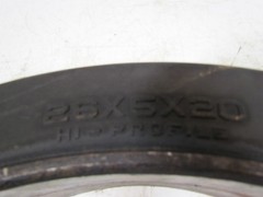 Bearcat 26″x5″x20″ Press On Solid Rubber Smooth Forklift Tire Wheel