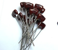 Lot Of 150 Pieces Silver Mica Capacitors 10 Values 33 Pf To 1100 Pf N271
