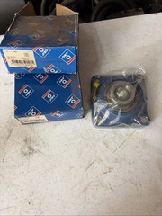 Lot Of 2 SKF FY1.1/4RM Flange Mount Ball Bearing 4-Bolt 3-5/8″ C / C 1-1/4″ Bore