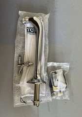 Crysalli CBR-V1C-SSX 21″ Chrome water dispensing tower