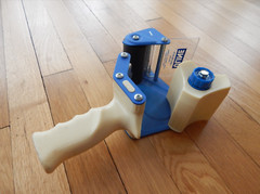 Uline H-596 Packing Tape Dispenser Gun 3-Inch Side Load