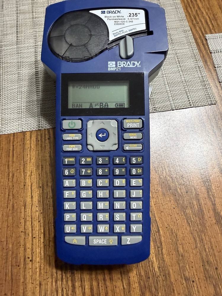 brady bmp21 plus label maker