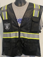 🏈🦺LAS VEGAS RAIDERS WORK SAFETY VEST PPE W/REFLECTIVE SKULL LOGO M/L/XL/2XL