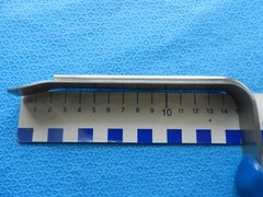 D3901 Codman Symmetry Surgical 3/4in X 6in Britetrac Retractor 24-3140