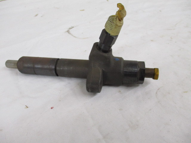 International Injector (3132026R92)