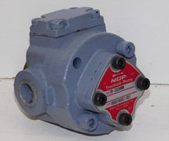 New Nippon Oil Pump Co TOP-203HBM Trochoid Pump NOP Unit in Box Made in Japan