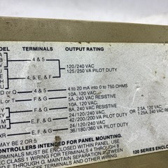 BARBER-COLMAN 120 SERIES TEMPERATURE CONTROLLER BASIC MODEL 122B 120/240V 🎯