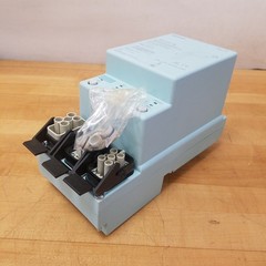 Siemens 3RK1304-5KS40-2AA0 Starter, 3 Phase, 400V, Type 12 Enclosure – NEW