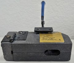 nVent Erico Cadweld Clamp Handle Clamp & Exothermic Mold CAVST1V