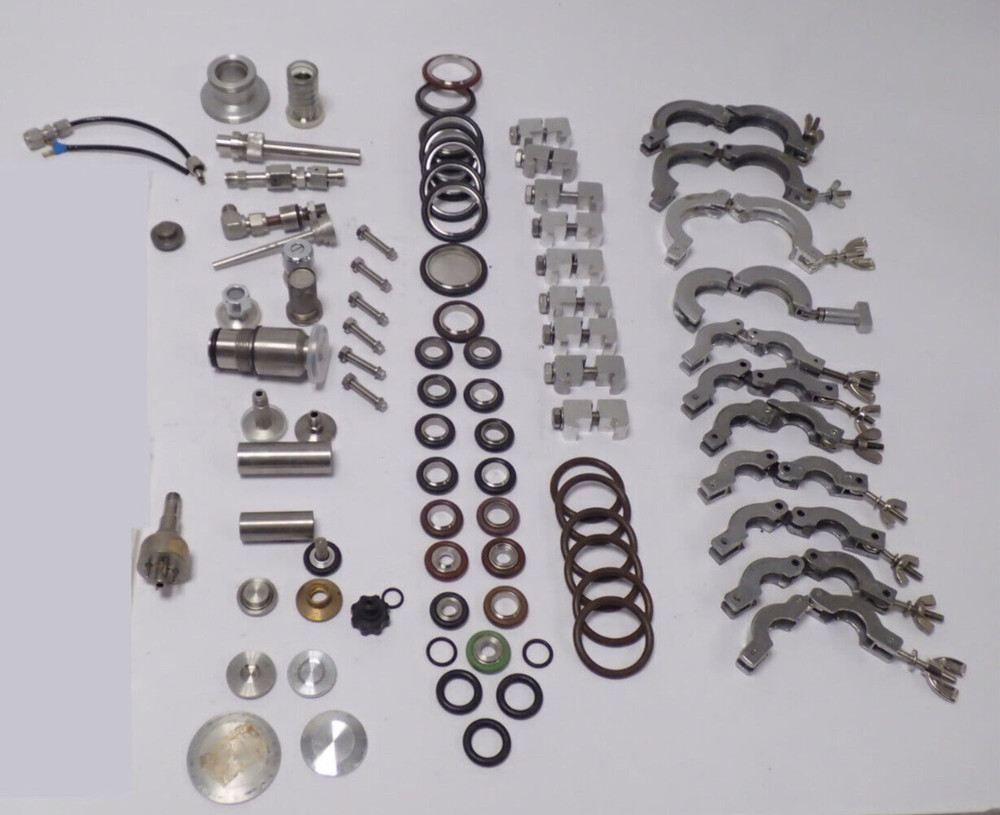 ASSORTED LOT OF VITON RINGS, CLAMPS AND OTHER VACUUM PARTS
