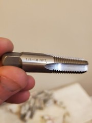 DWTPT 1/4 1/4-18 NPT Carbon Pipe Tap