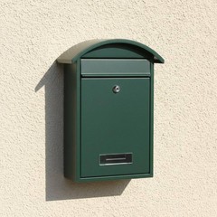 Metal Mailbox Decorative Outdoor Mail Box Powder-Coat Finish for Garden