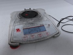 Ohaus Scout SPX223 Precision Analytical Balance Weigh Scale 220 Grams Portable