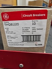 BRAND NEW IN BOX GE THQB1120 CIRCUIT BREAKER 20A 120V 1P BOLT-ON (BOX OF 10)