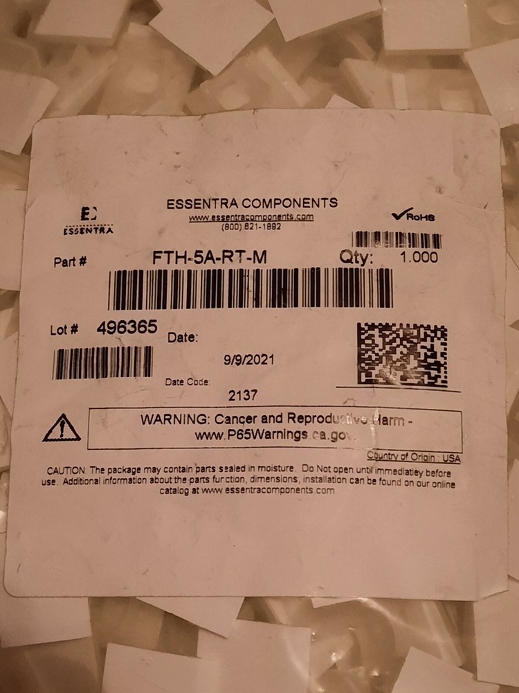 Essentra FTH-5A-RT-C Cable Tie Adhesive Mount 3/4″ Square 0.75″ (1000 pieces)