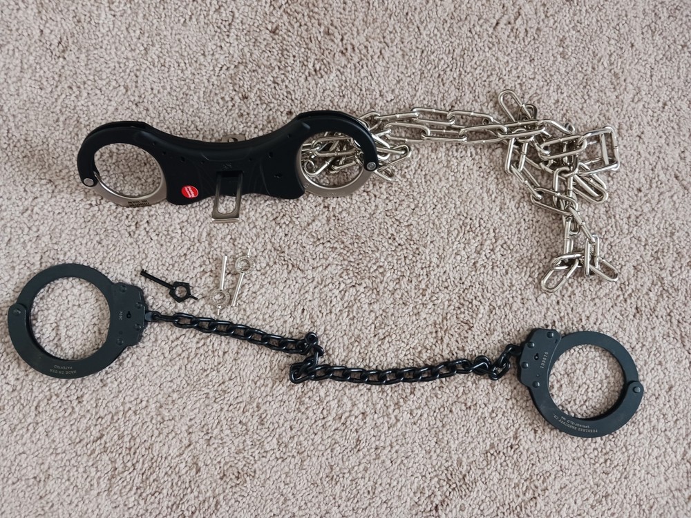 High security transport lot – ASP Ultra handcuffs, Peerless leg irons and chain