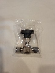 Parker 4A-V4lr-Ss Needle Valve,Straight,316 Ss,1/4 In.