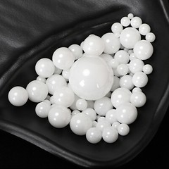 Ceramic Bearing Balls 0.8mm – 50.8mm Dia ZRO2 Zirconium Oxide Ball G10 Precision