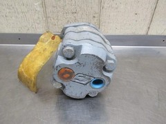 Parker Commercial M15H901LEAB-07-11 Hydraulic Gear Motor 1.55 cu.in 4 – 11 HP