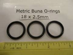 18mm ID x 23mm OD x 2.5mm thick O-ring. Buna-70. Quan 3.