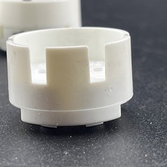 BJB T110 26.420 G13 Fluorescent Socket (LOT OF 4)