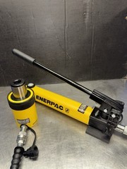 ENERPAC SCH202H Hollow Hydraulic Cylinder Pump Set RCH202 P392 HC7206 GF813P