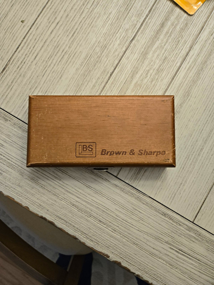 Brown & Sharpe Bestest Dial Test Indicator 7031-3 with Wooden Case