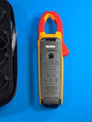 New Fluke 377 FC Non-Contact Voltage Clamp Meter