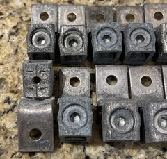 (12)- ILSCO 250KCMIL-6 MECHANICAL ALUMINUM LUGS. LOT OF TWELVE PIECES