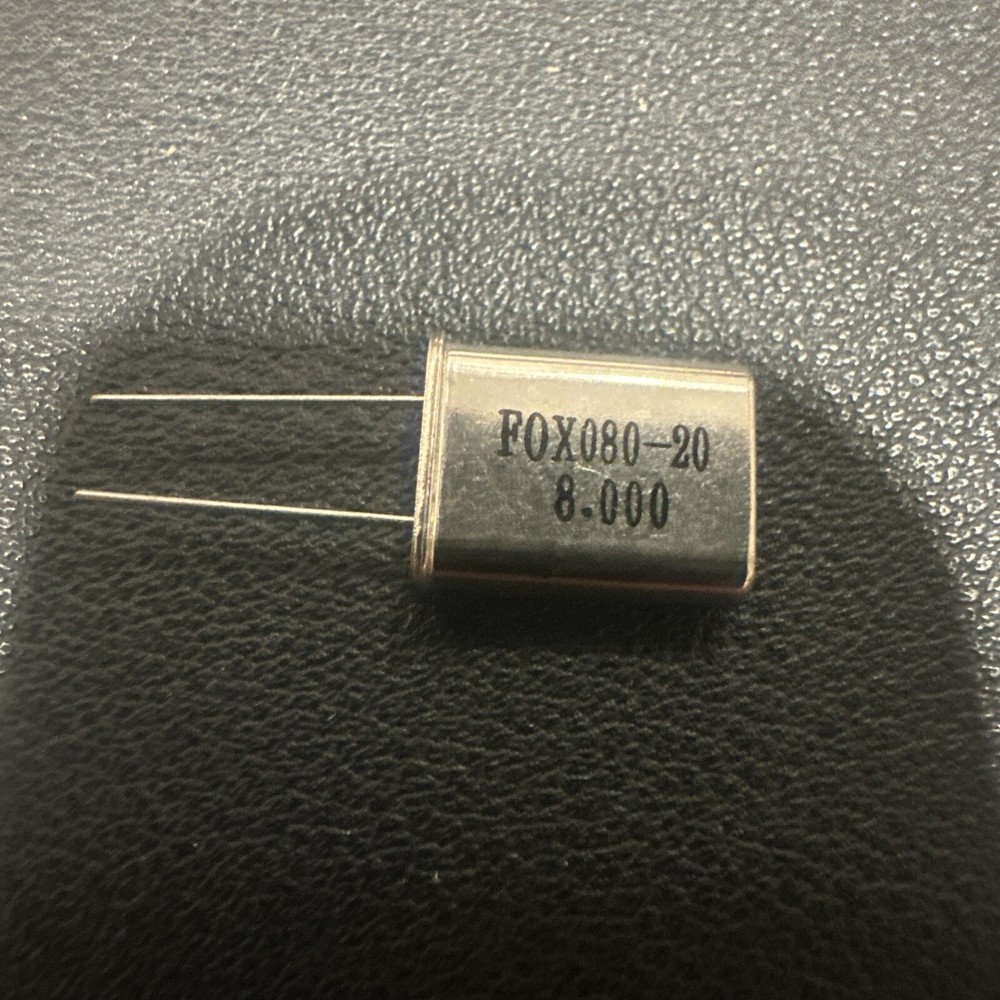 Fox Electronics FOX080-8.000MHZ Crystal 8.0MHz Series HC49/U Lot of 100