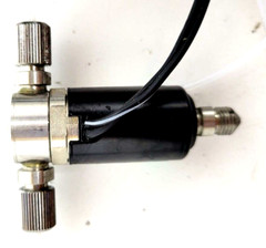CKD HYGY4-X0016 1.5 Orifice 24Hz 0-0.3mpa M5 Valve (LOT OF 8) -USED.