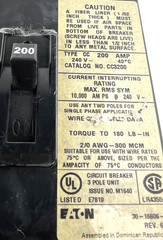 Eaton CC3200 200 Amp 3 Pole Circuit Breaker 240V Type CC 200A 3P Bolt On — CHIP