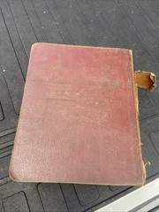 Vintage BRIGGS & STRATTON SERVICE DEALER ENGINE MANUAL TONS OF INFO