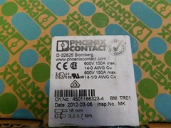 2 Phoenix Contact 3044238 / UT35 BU Feed Through Terminal Blocks 1000V 125A