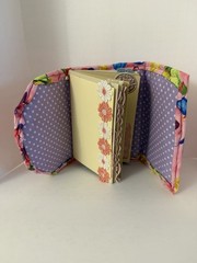 Handmade Junk Journal Beautiful Butterfly Material Measures 6.5×5.5 – Eclectic