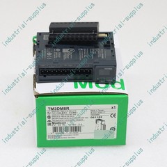 ONE new Schneider TM3DM8R Expansion module in box Fast Ship