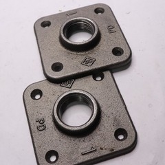 (2-Pk) STZ Pipe Decor Flange Iron Black 1