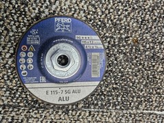 (QTY 10) PFERD E115-7 SG ALU: 4-1/2″ x 1/4″ x 7/8″ Grinding Wheel 61303