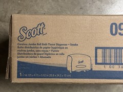 Scott 0960204 coreless jumbo roll bath tissue dispenser