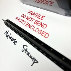 Fragile Do Not Bend Photo Enclosed Rubber Stamp Red Ink Ideal 4913