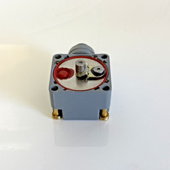 Eaton E50DS1 Limit Switch Head Side Push, Spring Return