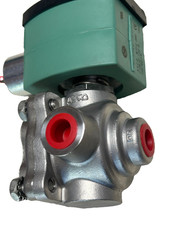 ASCO RED-HAT 8342G701 SOLENOID VALVE 4 WAY STAINLESS STEEL BODY PTFE SEAL NEW