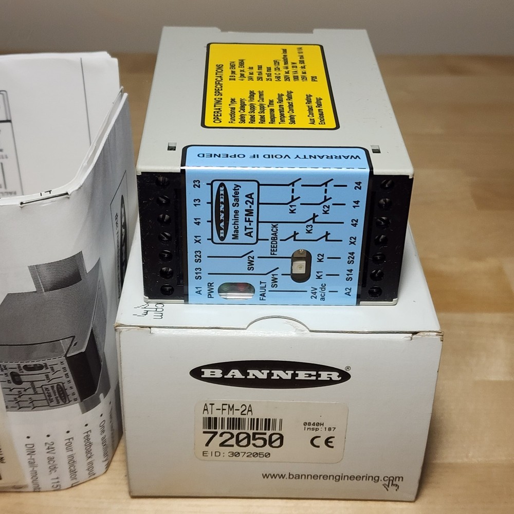 Banner AT-FM-2A Safety Relay 72050 24VAC/DC