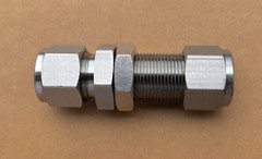 Swagelok 1/2″ Stainless Steel Bulkhead Union SS-810-61 Several Avail New
