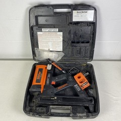Ramset TF1100 TrakFast Gas Actuated With Battery, Charger And Carrying Case