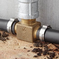 Everbilt 3/4 in. Barb x 3/4 in. MPT Brass Hydrant Insert Tee Fitting