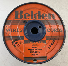 Belden 18 Feed Black Celanese Braided Waxed Hook-Up Wire (1000 Ft)