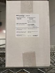 VWR tissue culture plate, 6 well, tissue treated, sterile, 50/box