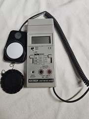 EXTECH Instruments Light Meter 401025 Q327202 LUX Fc Analog CE $Works$