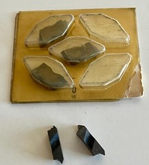 KENNAMETAL THREAD NJF3005R32 SERIES RELIABLE KC68 GRADE (5) NEW INSERTS SHOWN.